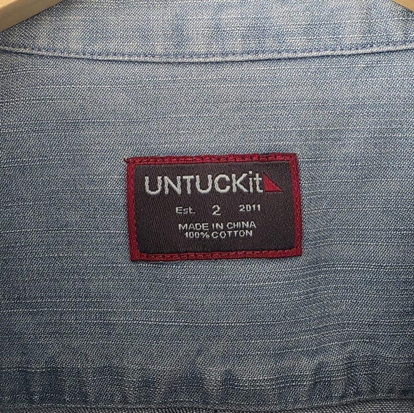 Untuckit Chambray Alleanza Blue Denim Shirt 2 NEW - Picture 3 of 8
